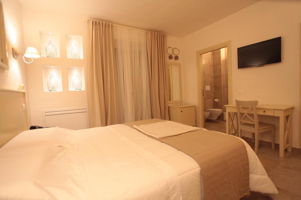 Hotel Relais in Contrada Lucera Habitación foto